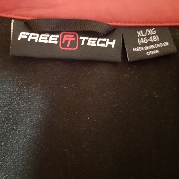 Free Tech Coat Size:Xl - Picture 4 of 5